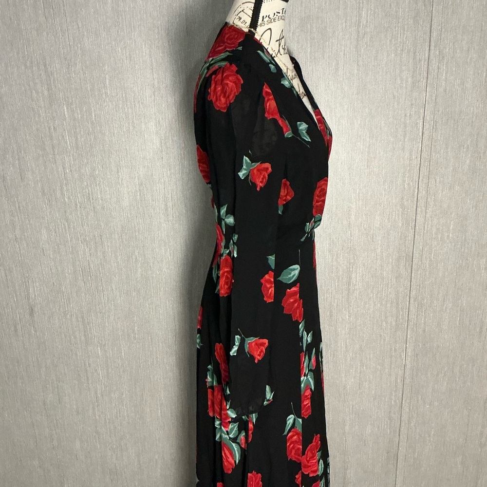 Reformation Black and Red Floral Long Sleeve Dress Size Medium - Picture 9 of 16